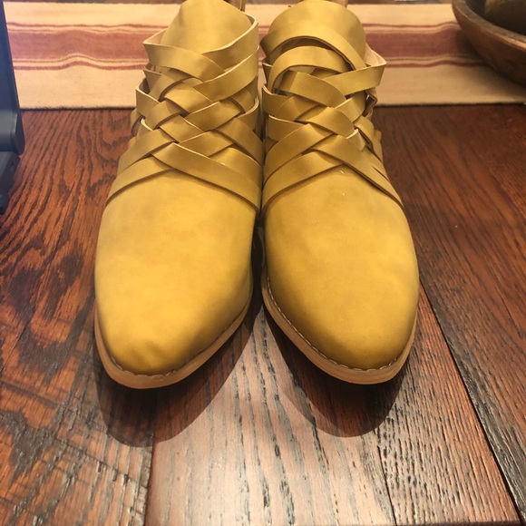 Booties - Picture 3 of 3